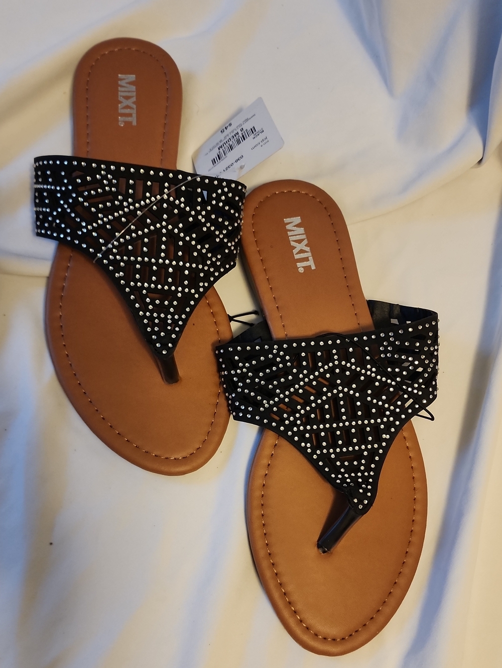 Mixit Black Rhinestone‎ T-Strap Sandals with Tan Footbed Size 8